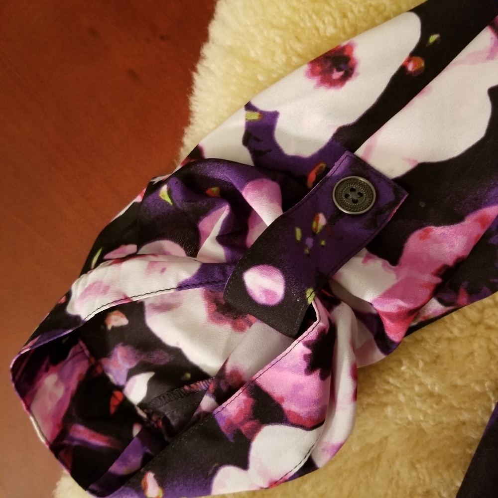 Beverly Drive Button Up - Picture 4 of 8